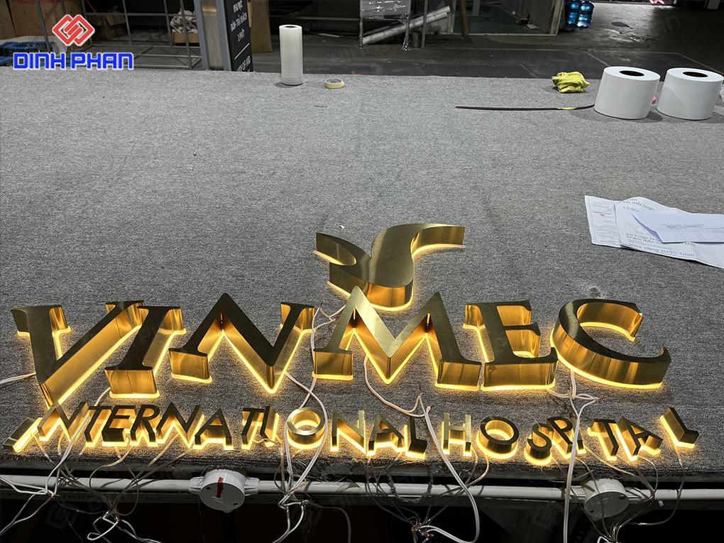 bo chu inox sang chan Vinmec