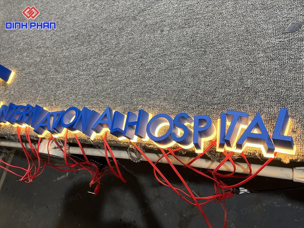 logo chu noi benh vien vinmec