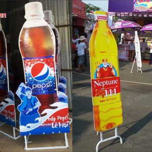 Standee mô hình