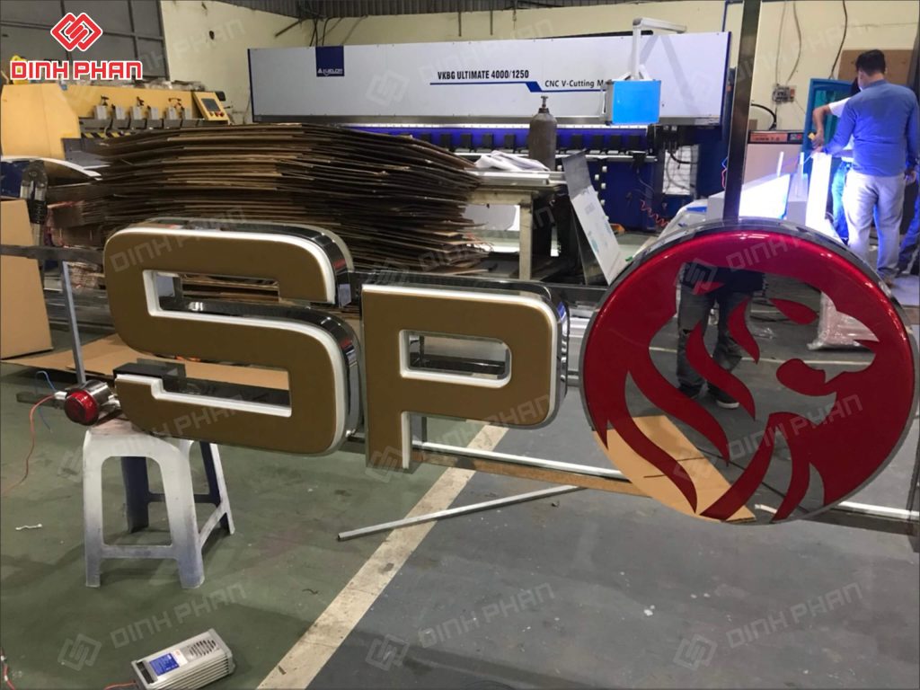 chu noi inox mat mica