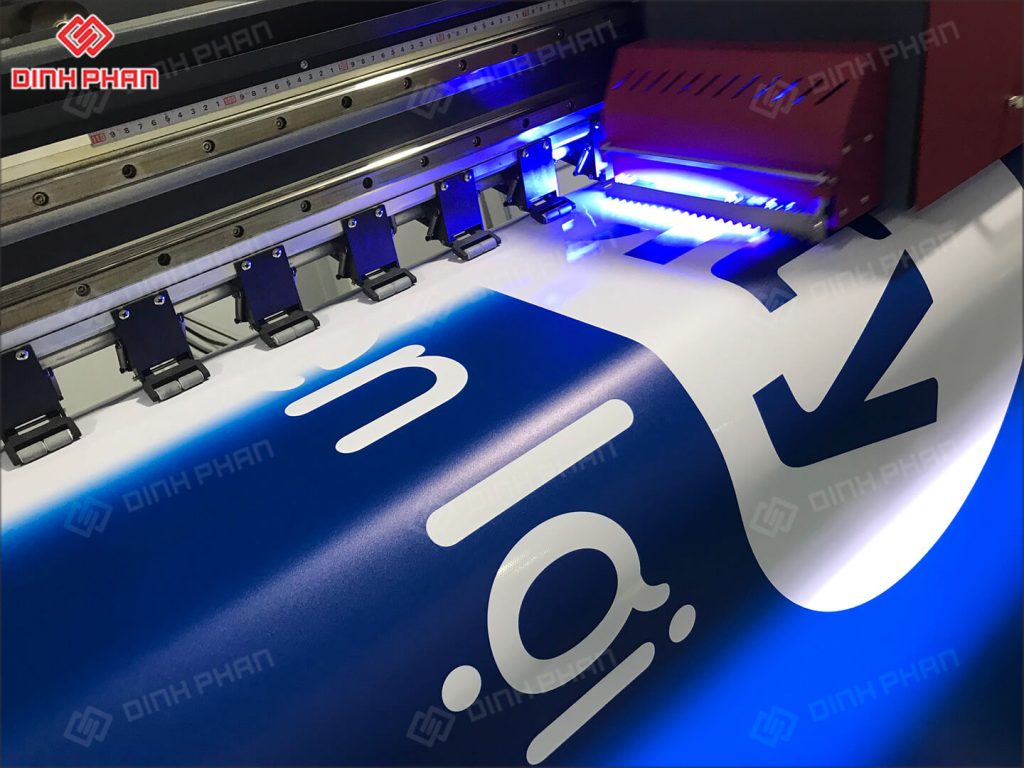 in uv cuộn pharmacity (3) in uv bat pharmacity