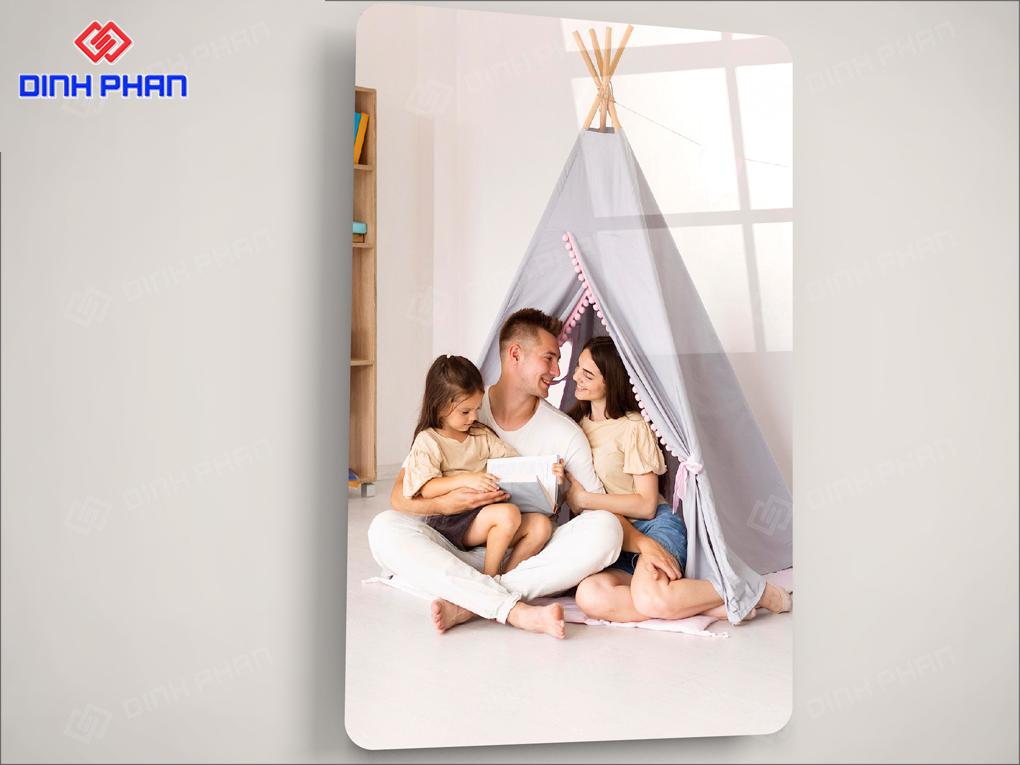 in uv lên kính hcm in uv len kinh hcm