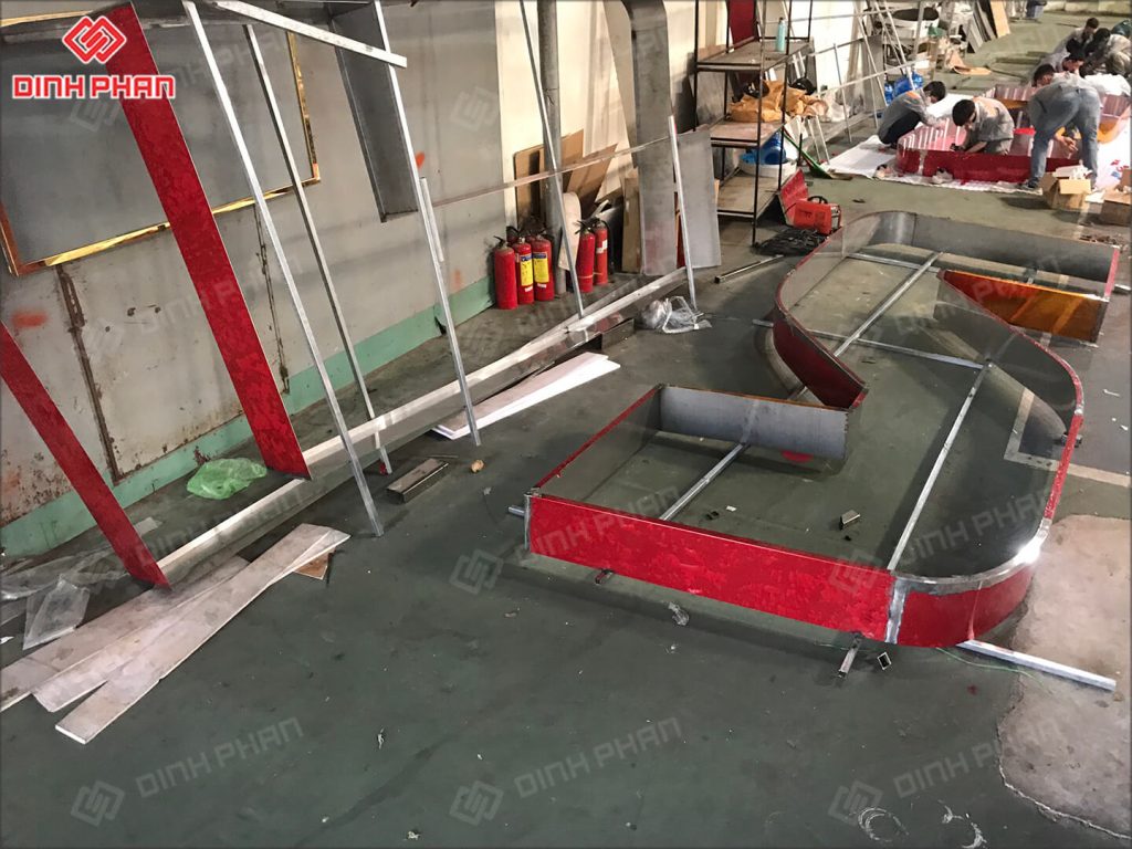 thi công bảng hiệu SunWorld (20)