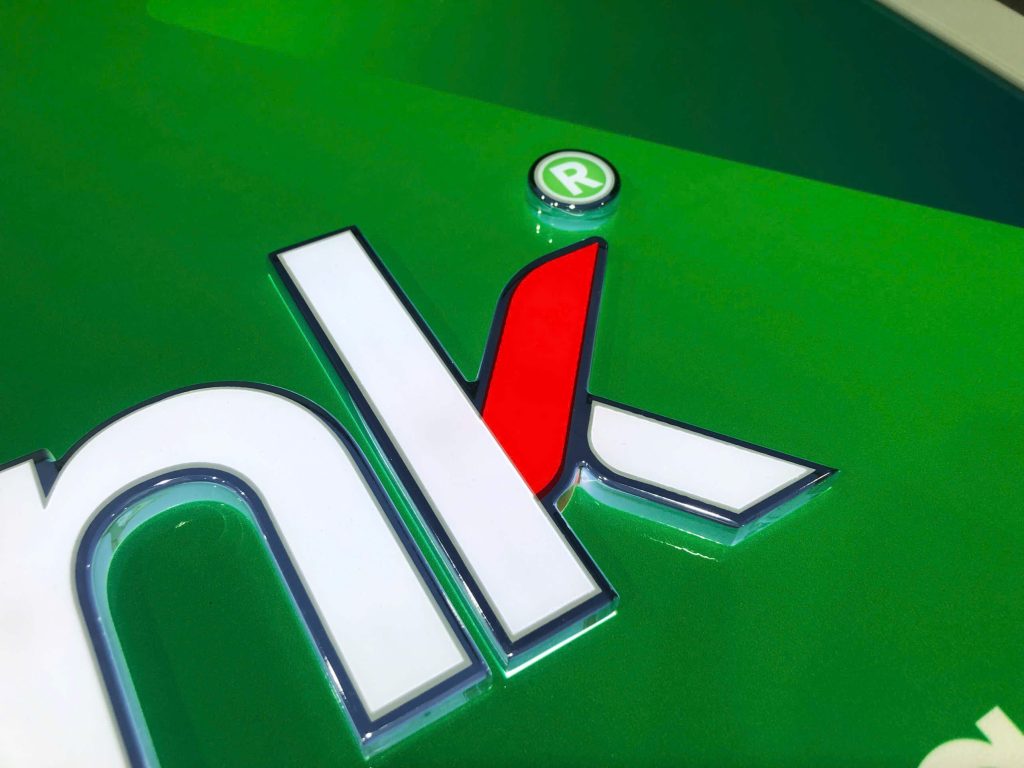 thi cong bang hieu VPBank (18)